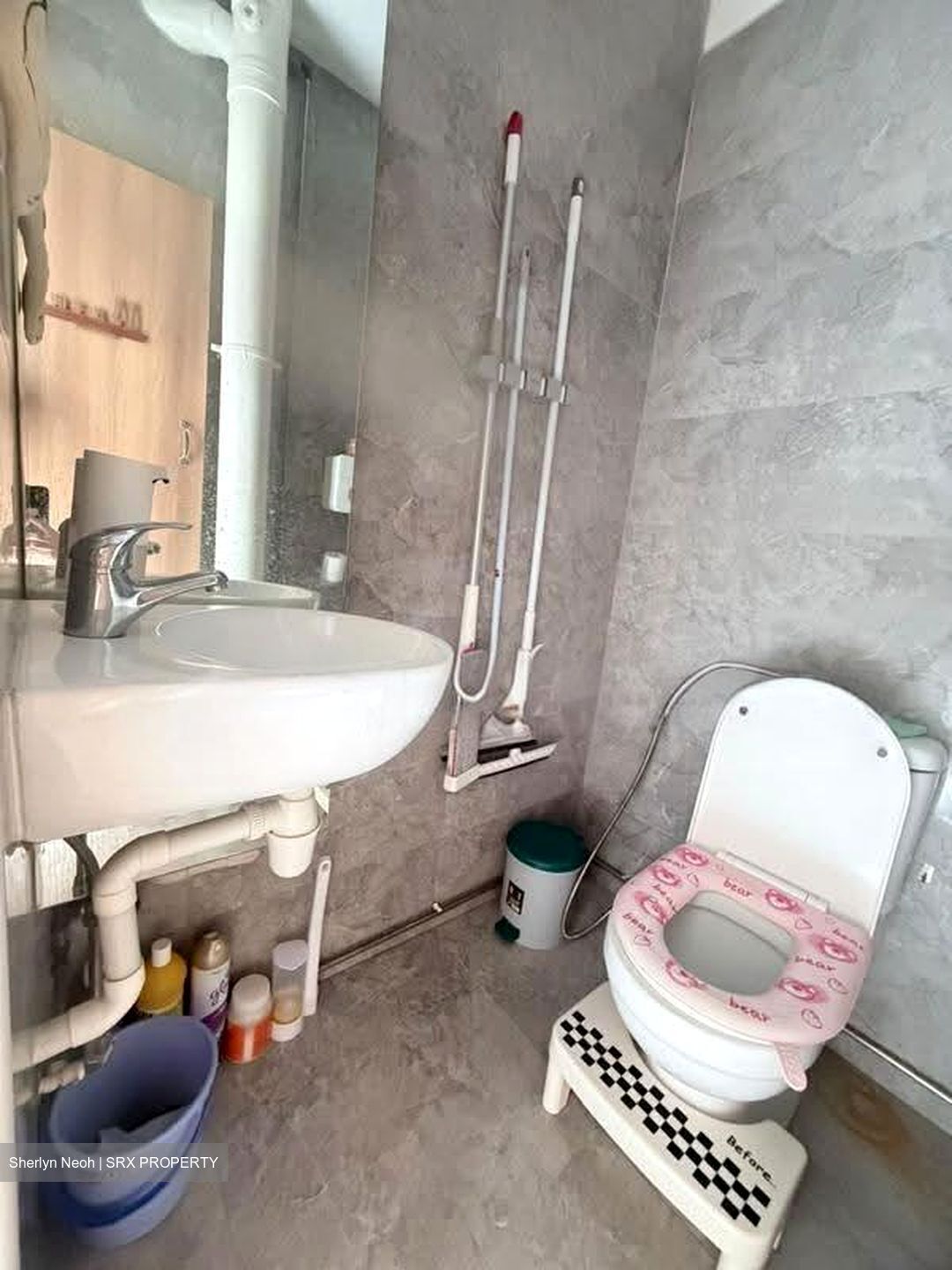 Jurong West Street 41 (D22), Shop House #635439411